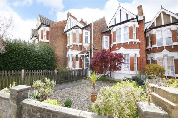 4 Bedroom Terraced